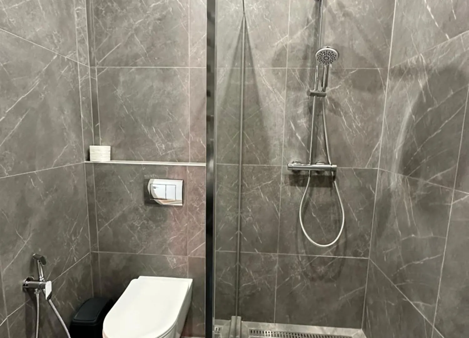 Romantic Apartments - In The Center Of Lviv , King-Size Bed