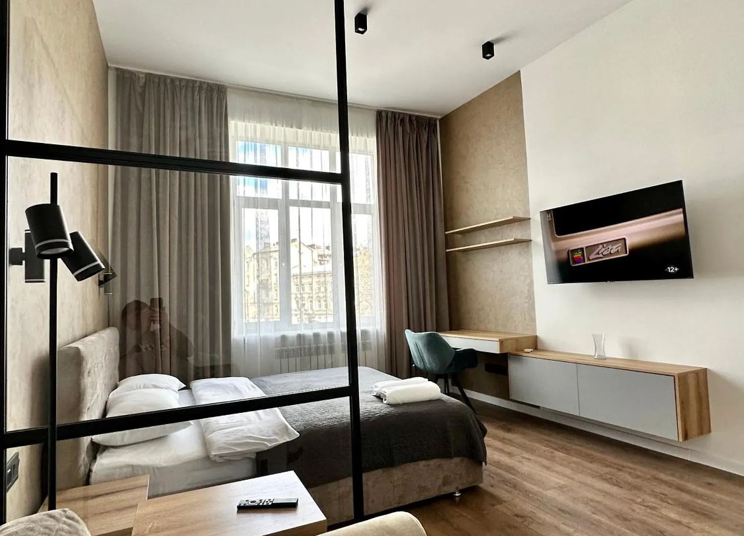 Romantic Apartments - In The Center Of Lviv , King-Size Bed Ukraine